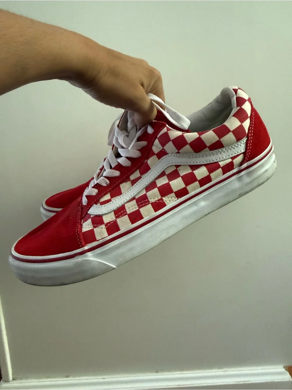 VANS Off The Wall Red Cream Checkerboard Lace-Up Skater Shoes Sneakers Mens 11.5